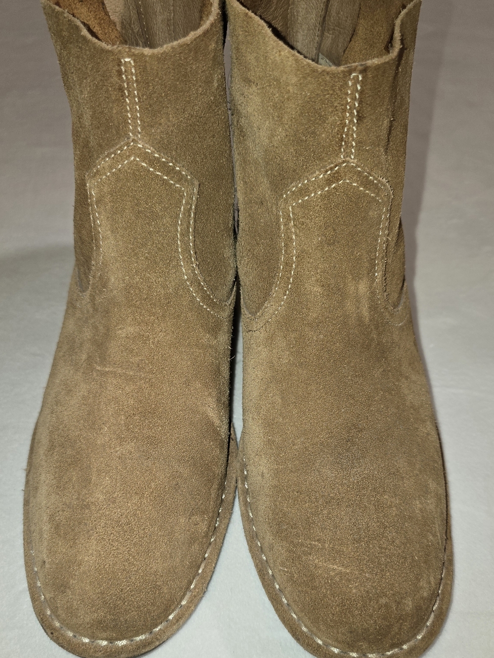 UGG Bandara Chestnut Suede Western Ankle Boots Size 8.5 Worn Once - Picture 3 of 9
